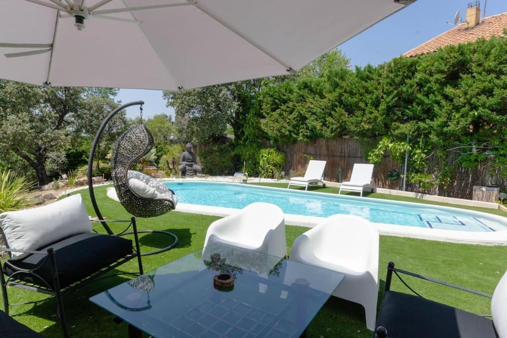 La Amapola Villa Valdemorillo Luaran gambar