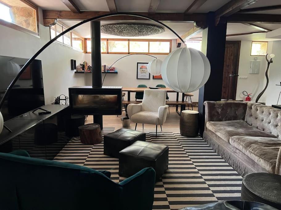La Amapola Villa Valdemorillo Luaran gambar