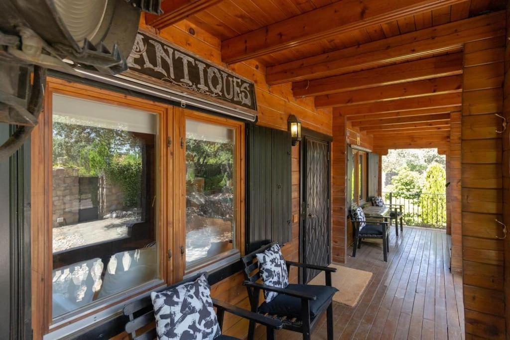 La Amapola Villa Valdemorillo Luaran gambar