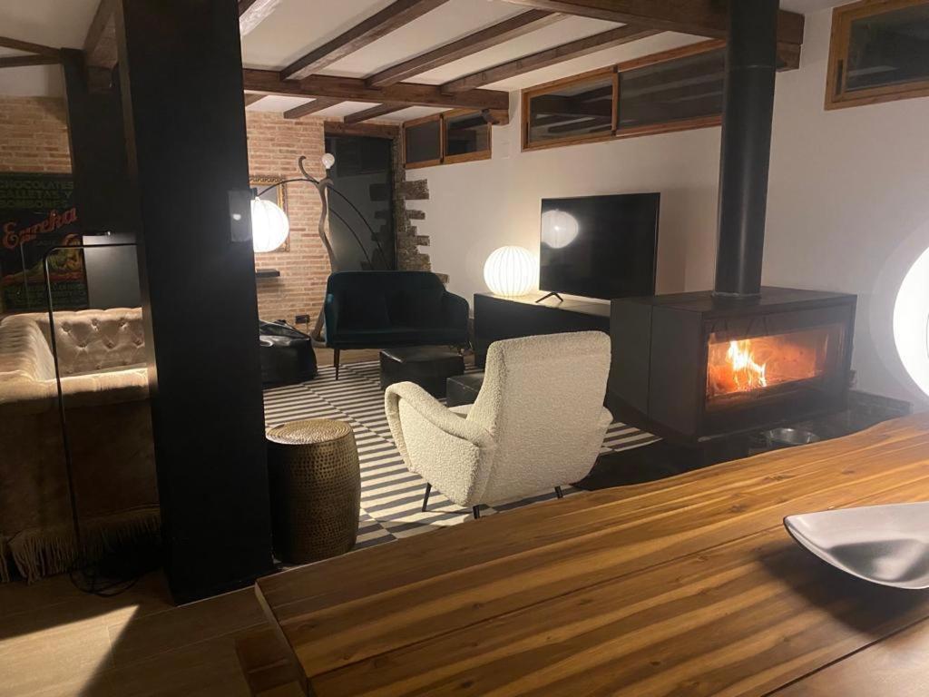 La Amapola Villa Valdemorillo Luaran gambar