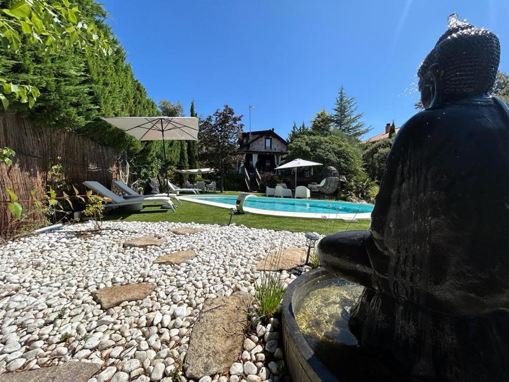 La Amapola Villa Valdemorillo Luaran gambar