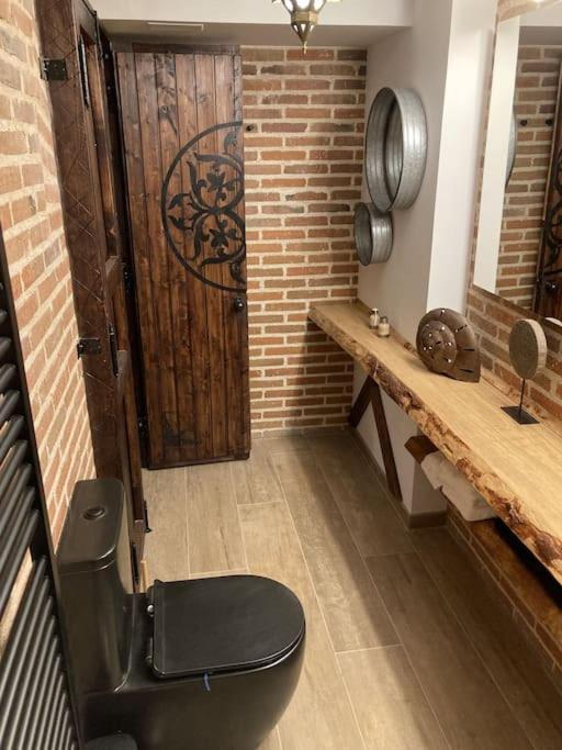 La Amapola Villa Valdemorillo Luaran gambar